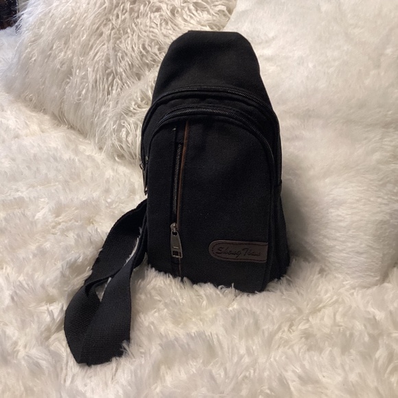 Jing Pin Women Sling Bag, Size Medium, Color Black - Picture 1 of 2